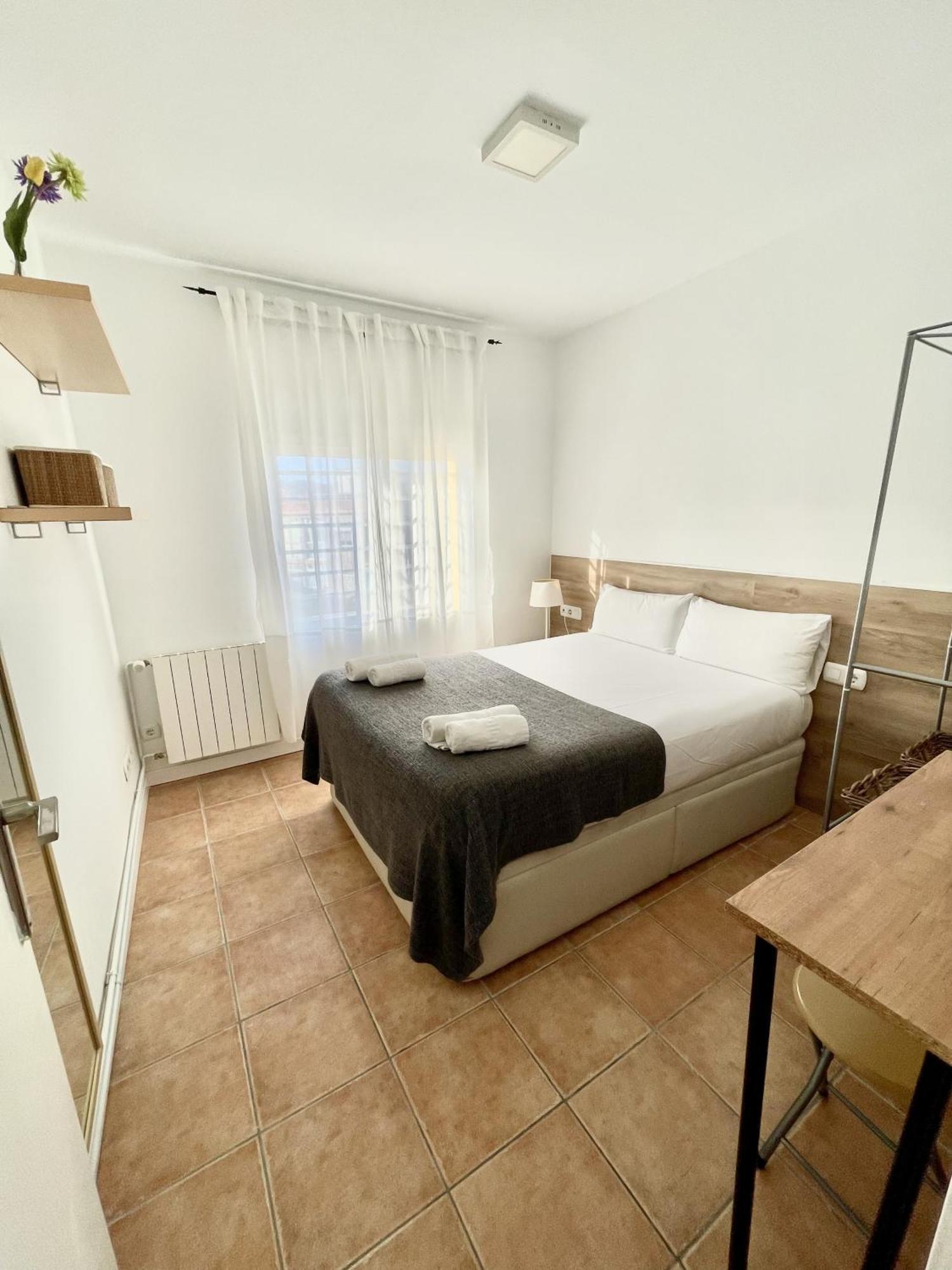 Casa Independientegardenviews2 Bedrooms บาร์เซโลนา ภายนอก รูปภาพ
